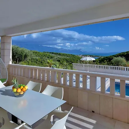 Villa Lokanjac With Pool And Panoramic Sea View