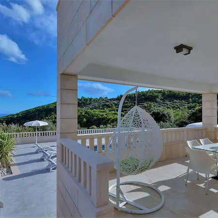 Lokanjac With Pool And Panoramic Sea View Selca (Brac)