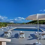 Lokanjac With Pool And Panoramic Sea View *
