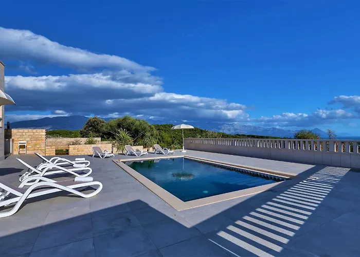 Lokanjac With Pool And Panoramic Sea View Villa *