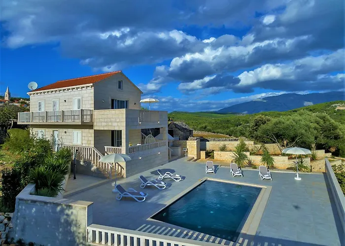 Lokanjac With Pool And Panoramic Sea View Villa